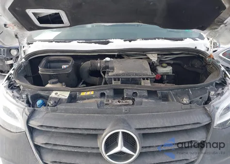 2019 Mercedes-Benz Sprinter 2500 High Roof V6 из США, поврежденный, VIN WD3PF1CD3KP062854